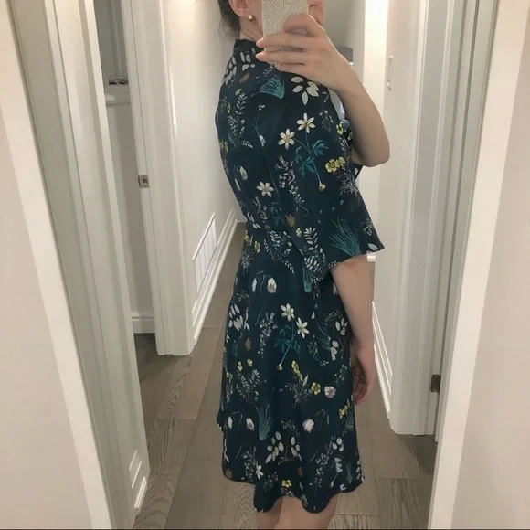 Molley Bracken | Blue Floral A-Line Dress 💙 - Picture 4 of 12